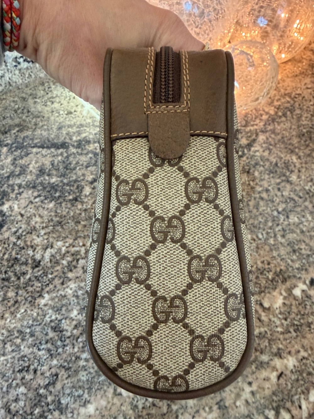 Vintage Gucci Beige GG Supreme Clutch with Green and Red Stripe - Picture 3 of 10
